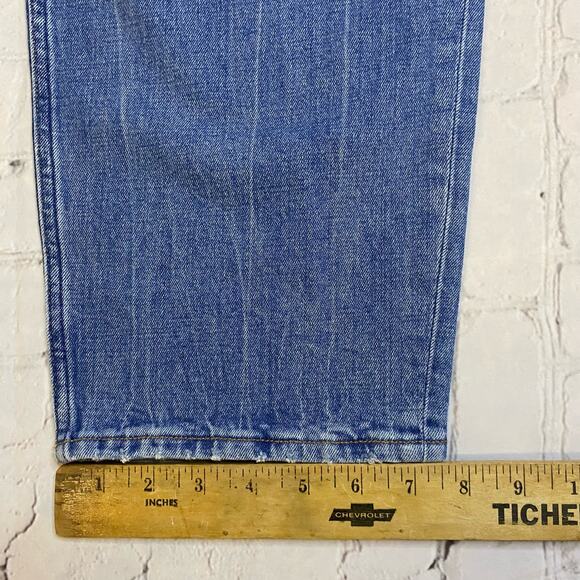 Women’s Abercrombie and Fitch the mom high rise jeans 35x20L curve love fade - Picture 9 of 10